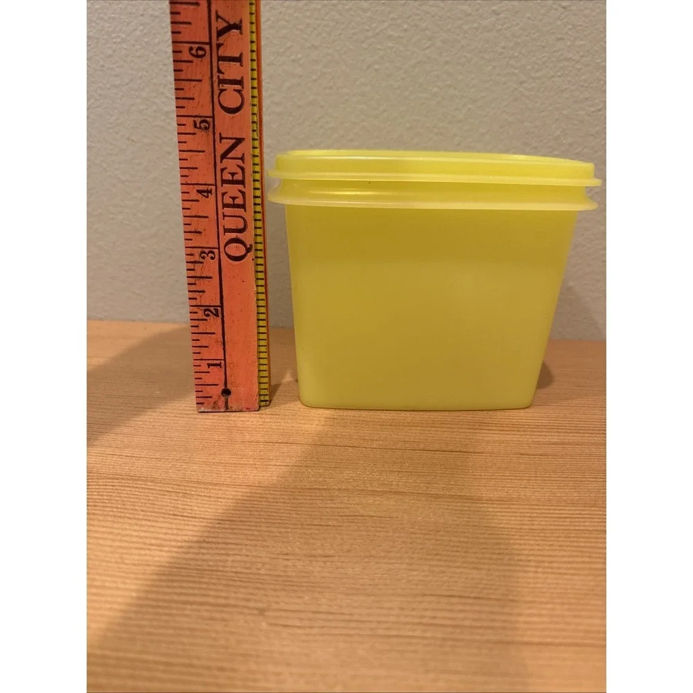 Tupperware Vintage Yellow‎ Rectangle Storage Container w/Lid #1243-2